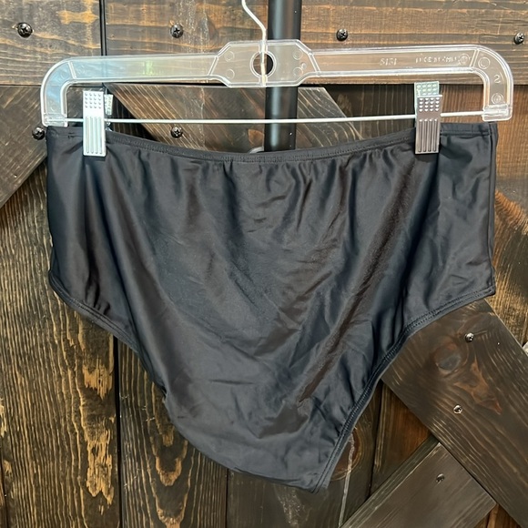 NWT Yonique Tankini Swim Suit L Black 2 Piece 2pc. Tummy Coverage Full Bottom - Picture 7 of 8